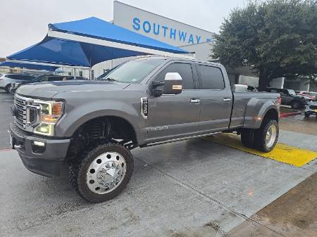 2021 Ford Super Duty F-350 DRW Platinum