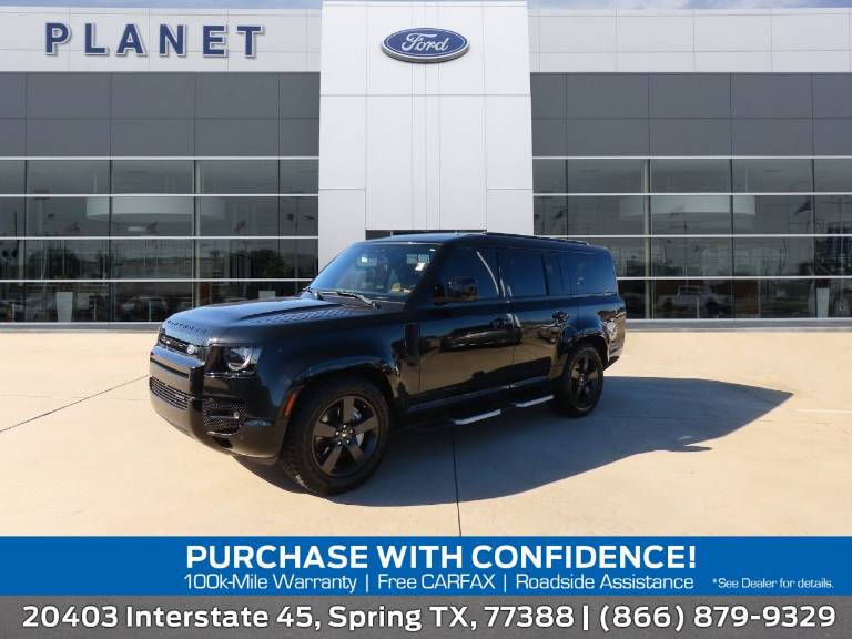 2023 Land Rover Defender 130 X-Dynamic SE AWD