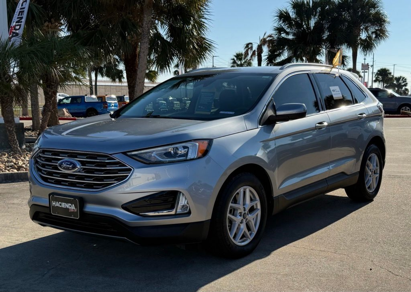 2021 Ford Edge SEL's photo