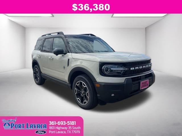 2025 Ford Bronco Sport Outer Banks's photo