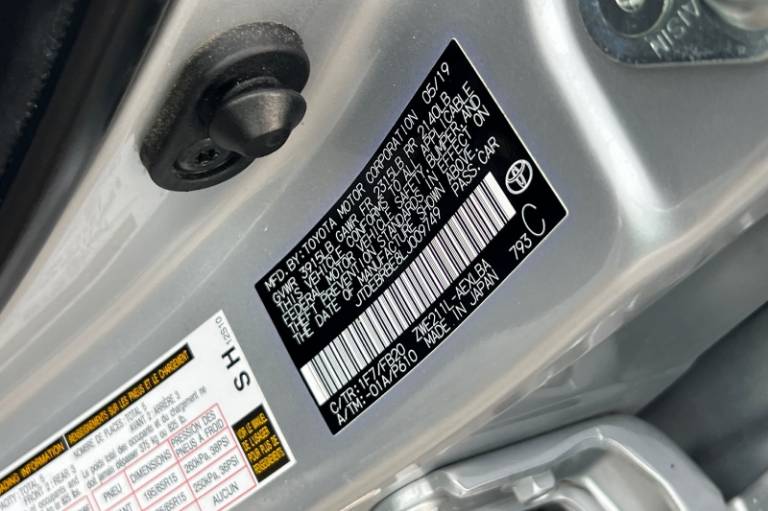 2020 Toyota Corolla Hybrid LE