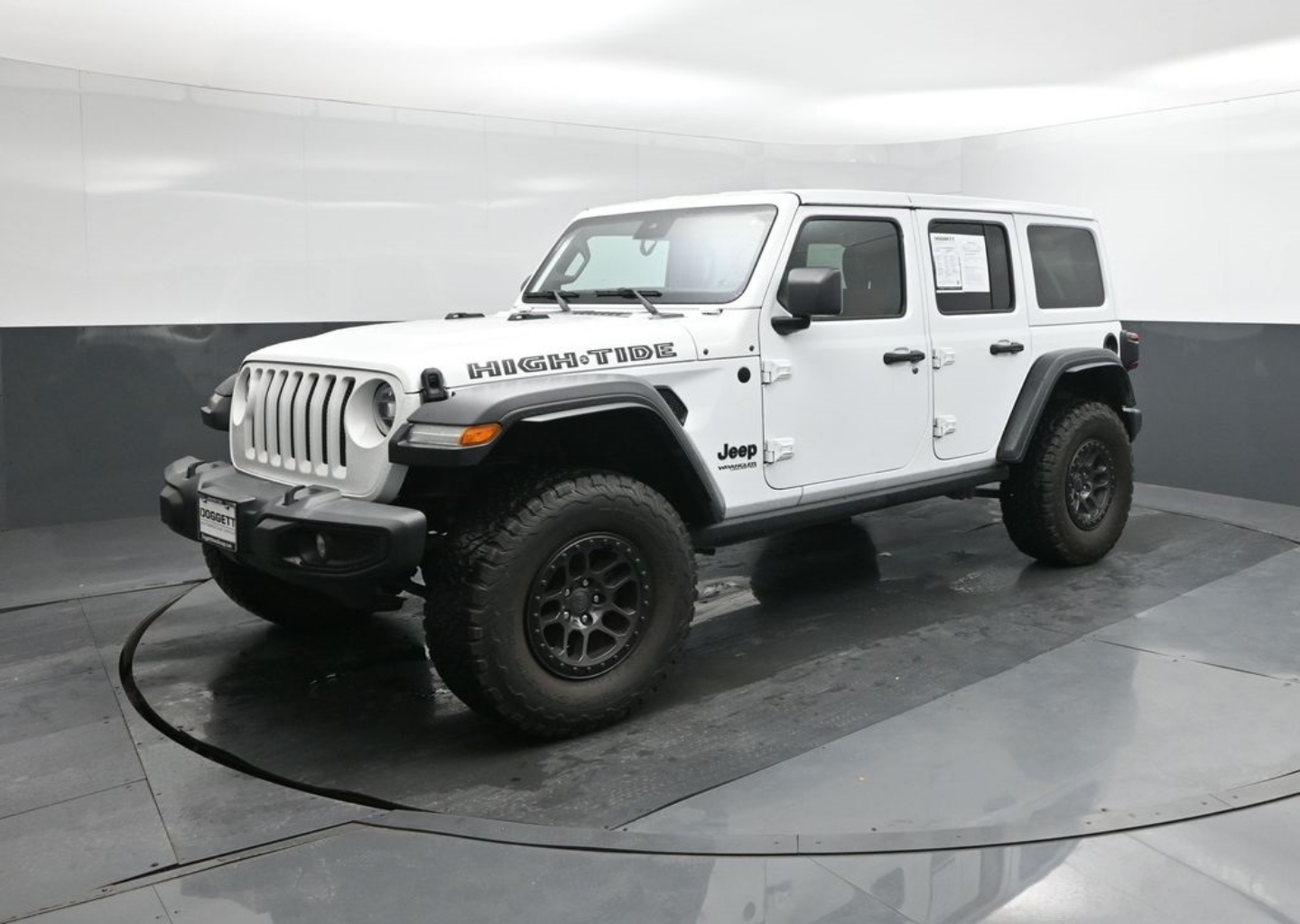 2022 Jeep Wrangler Unlimited High Tide's photo