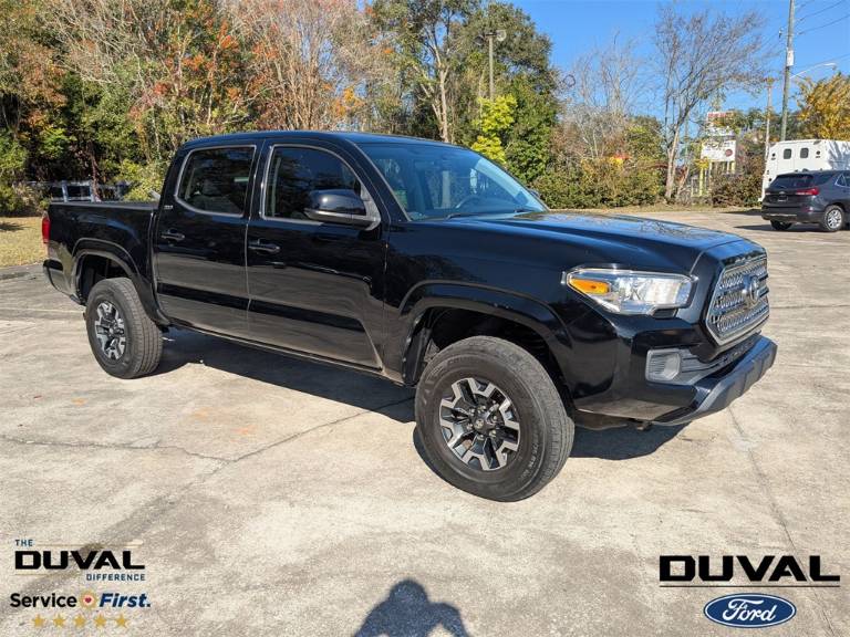 2016 Toyota Tacoma SR