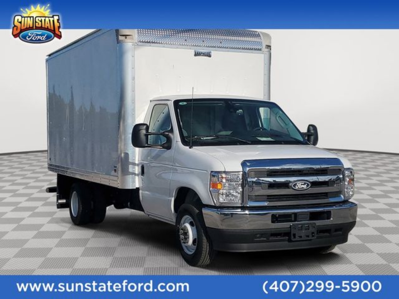 2026 Ford E-Series Cutaway Base's photo