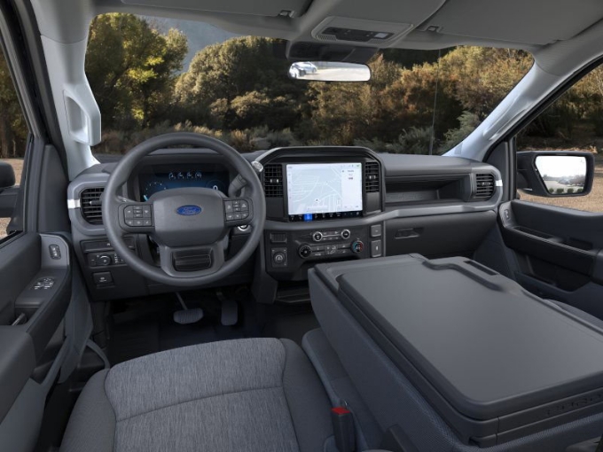 2025 Ford F-150 XL - Photo 9