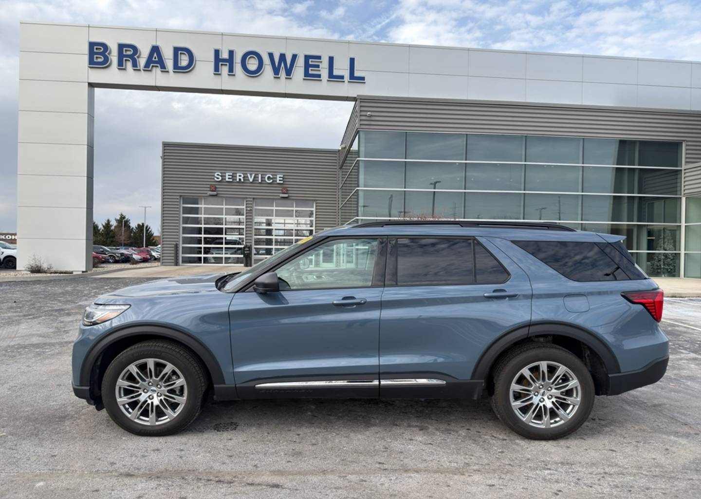 2025 Ford Explorer Active's photo