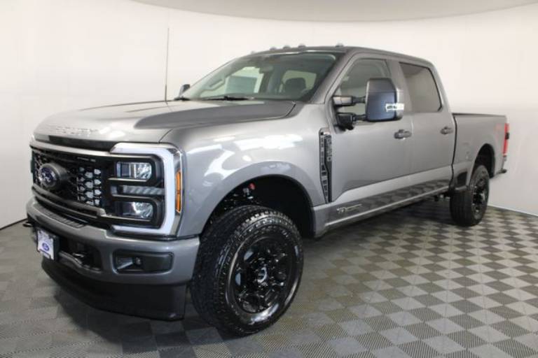 2025 Ford Super Duty F-350 SRW XL