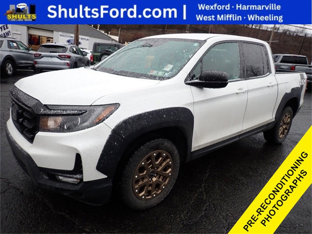 2021 Honda Ridgeline Sport's photo