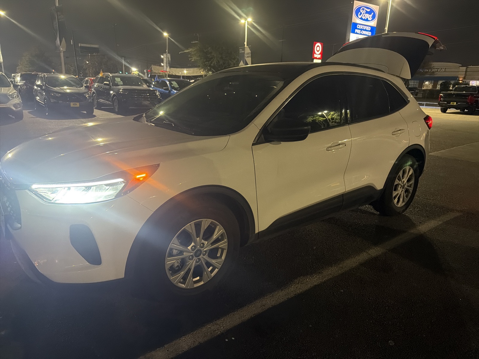 2023 Ford Escape Active's photo