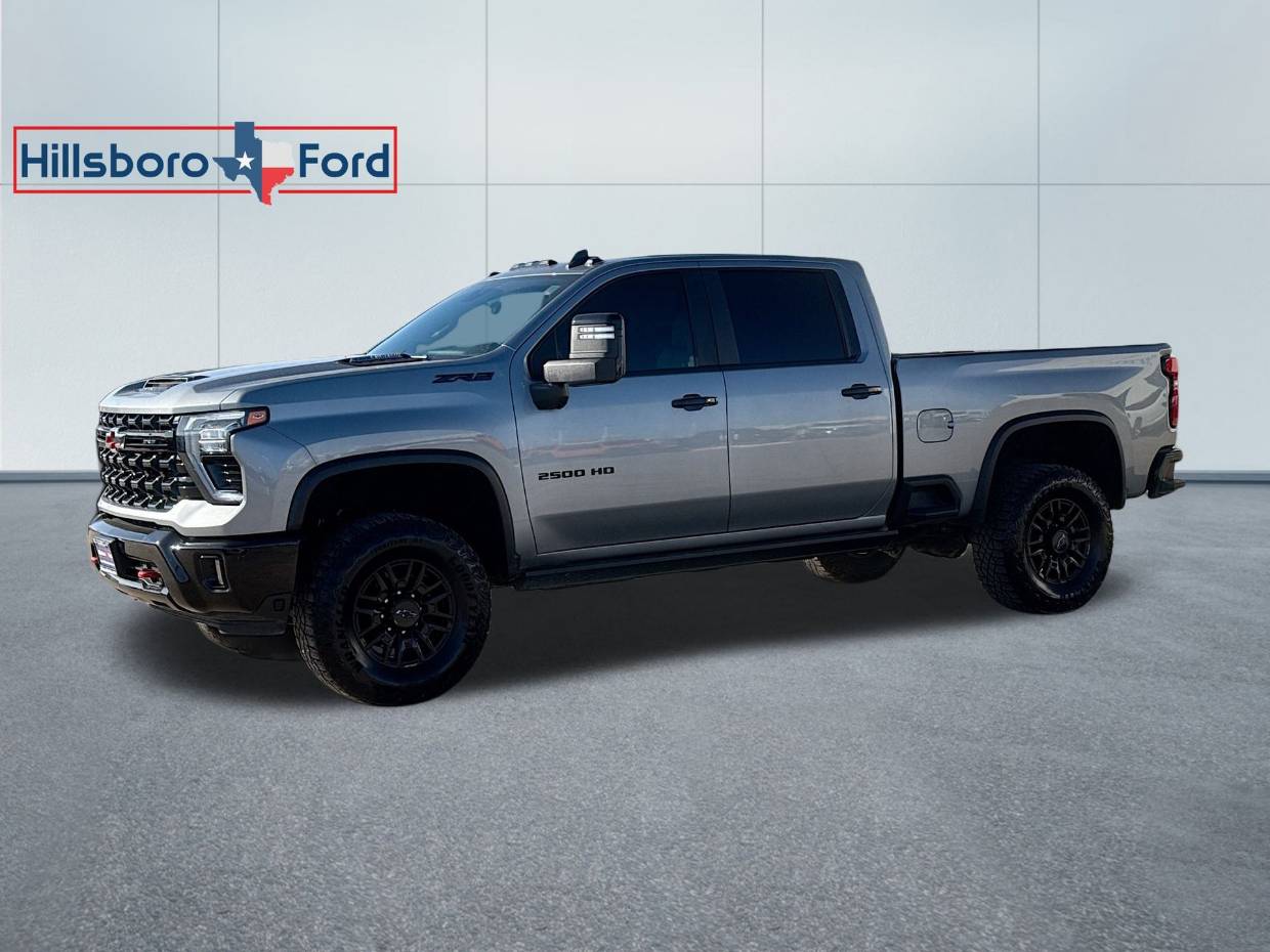 2024 Chevrolet Silverado 2500HD ZR2's photo