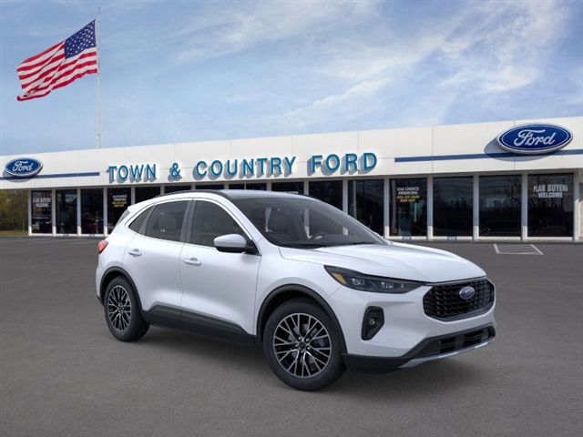 2026 Ford Escape PHEV's photo