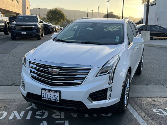 2017 Cadillac XT5 Luxury FWD