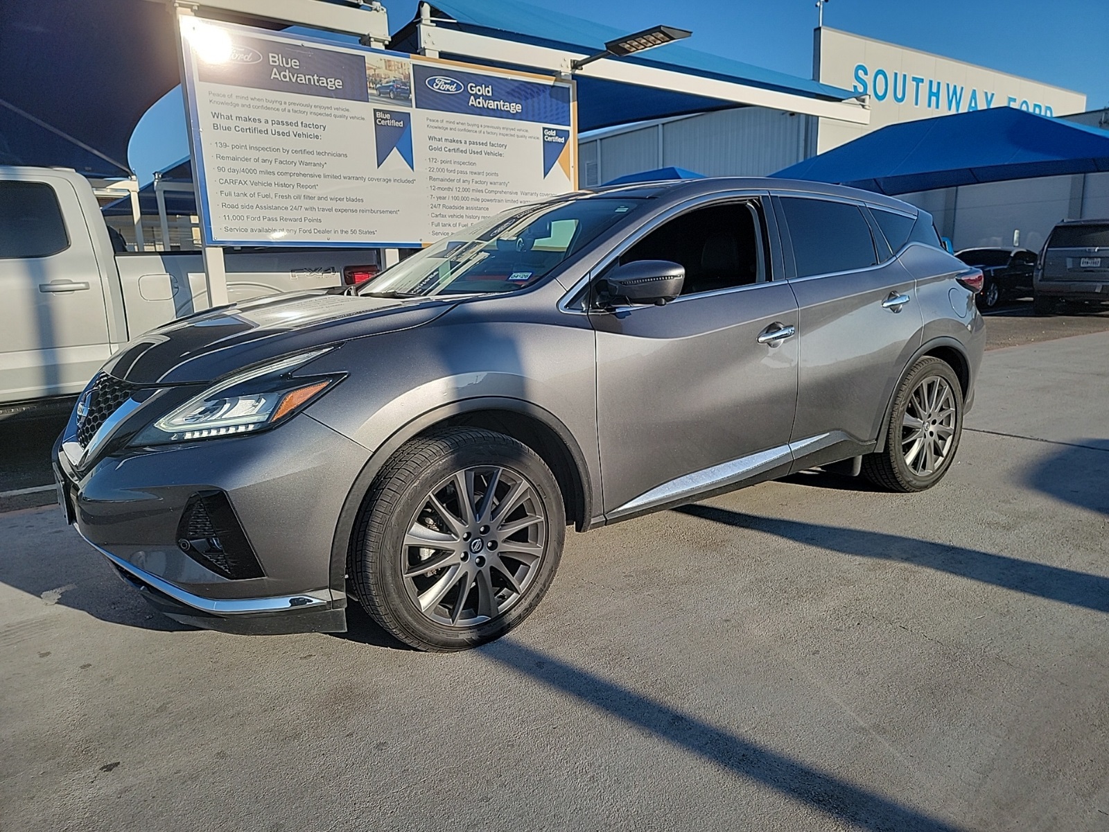 2021 Nissan Murano SV's photo