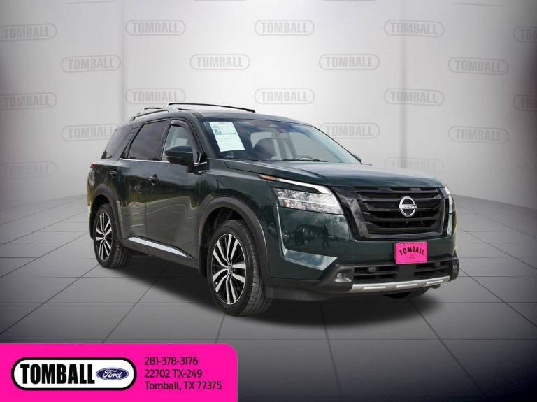 2023 Nissan Pathfinder Platinum