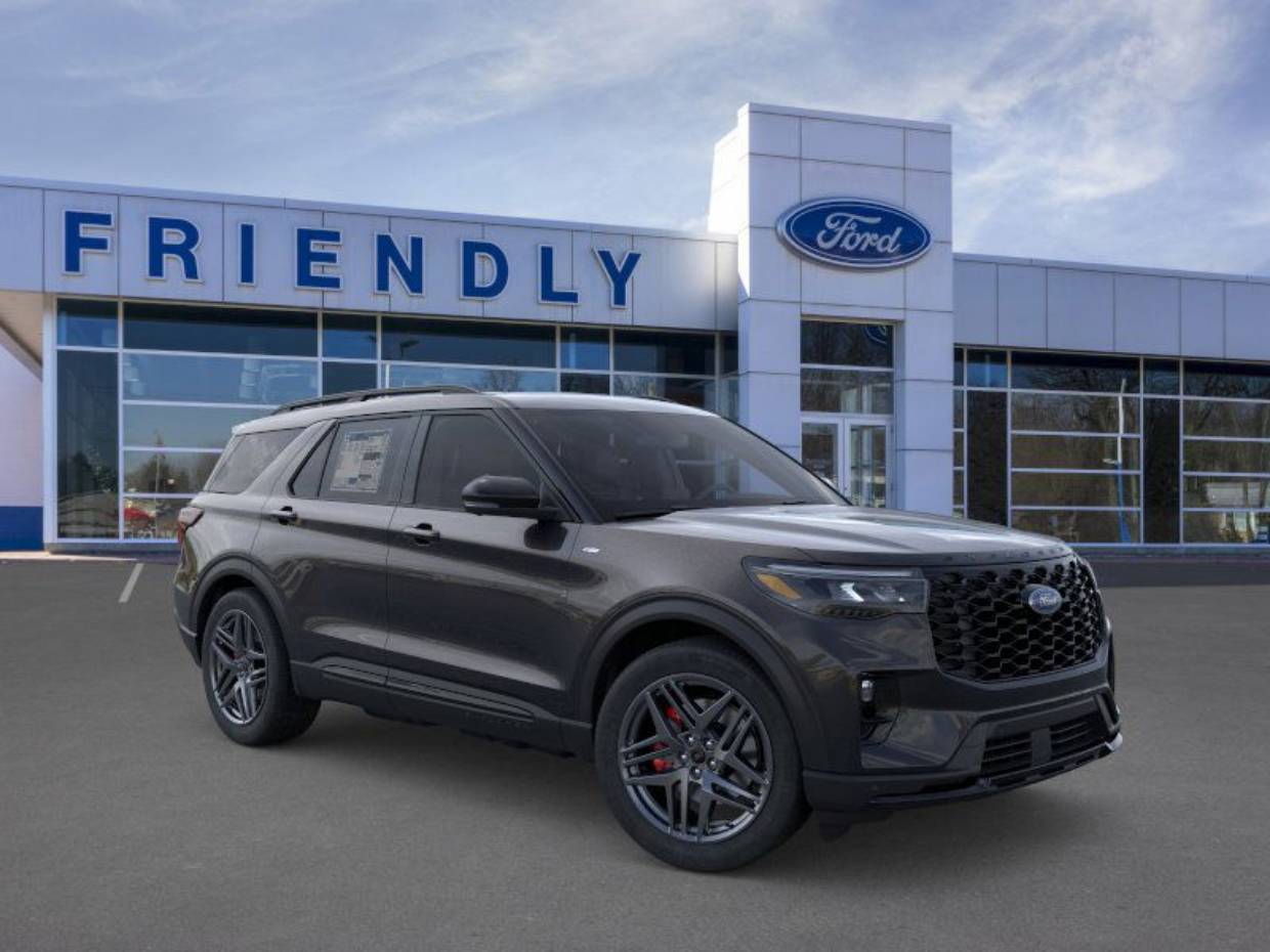 2026 Ford Explorer ST-LINE's photo