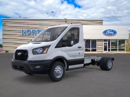 2025 Ford Transit Chassis Base
