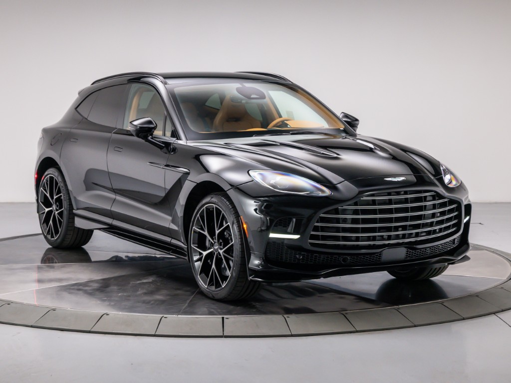 2026 Aston Martin DBX 707