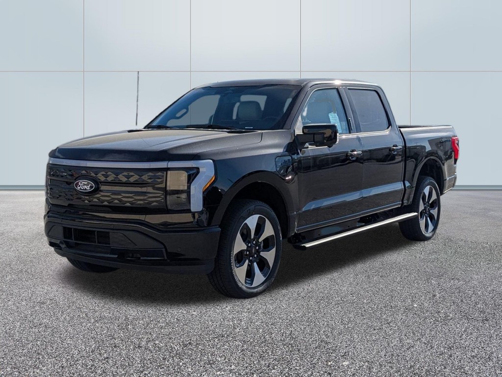 2025 Ford F-150 Lightning Platinum