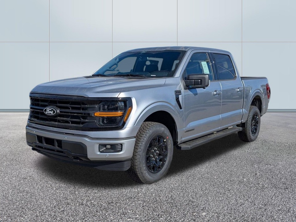 2025 Ford F-150 Hybrid XLT