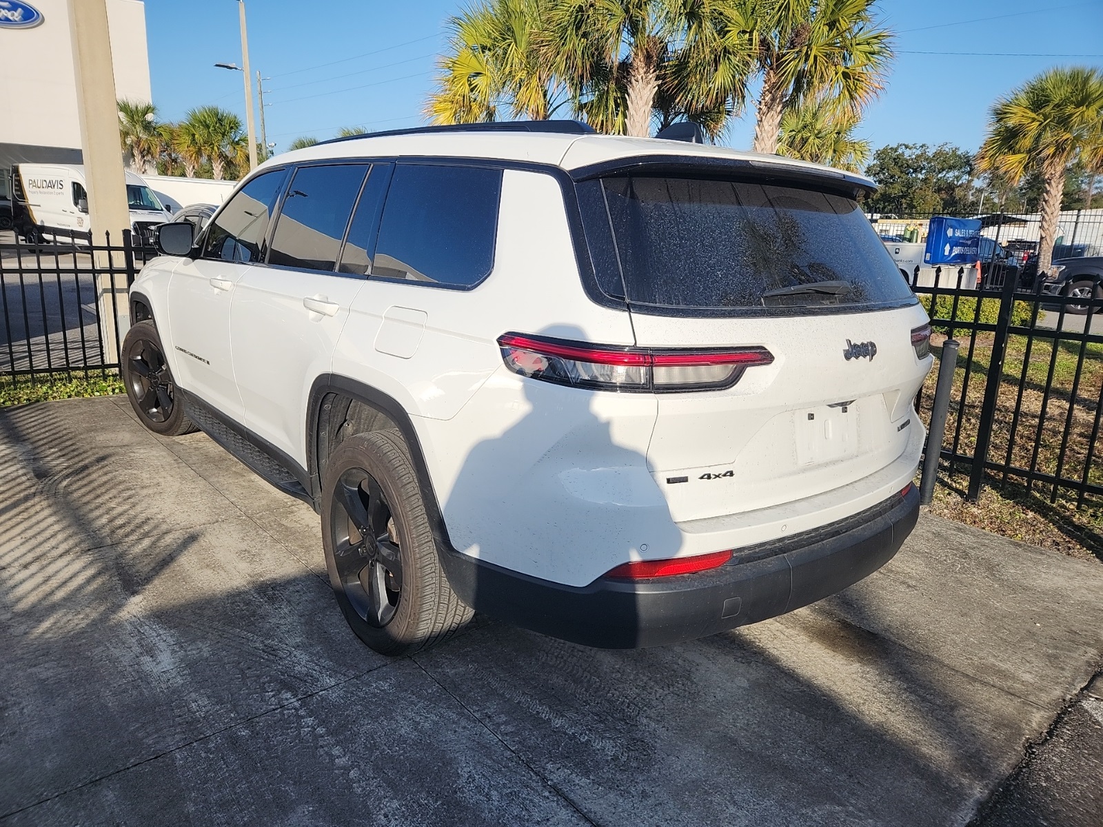 Used 2023 Jeep Grand Cherokee L Limited