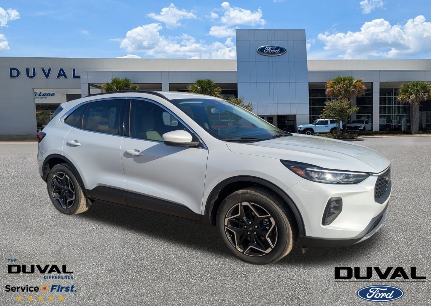 2026 Ford Escape Platinum's photo