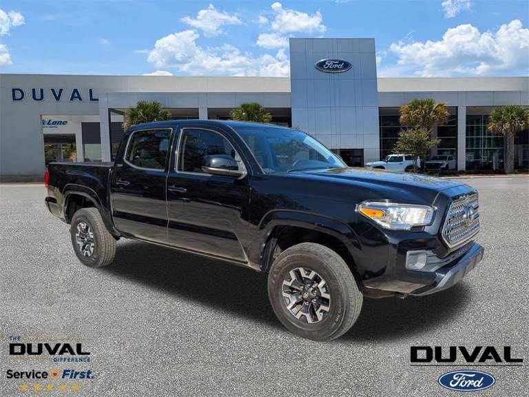 2016 Toyota Tacoma SR