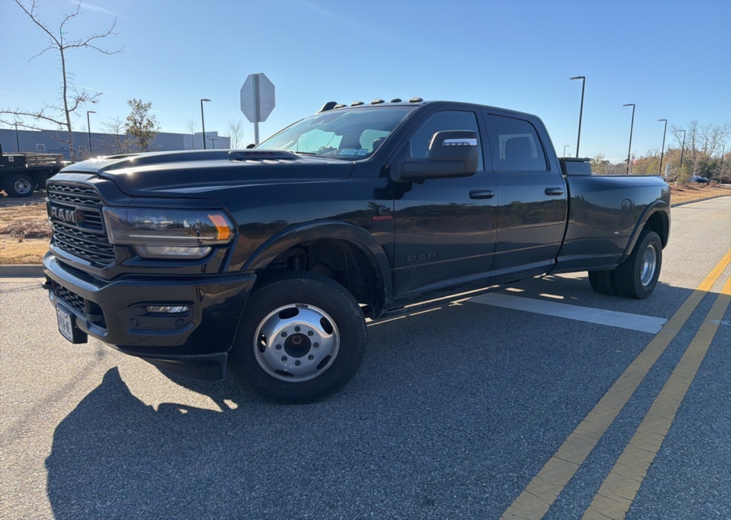 2024 RAM Ram 3500 Pickup Limited's photo