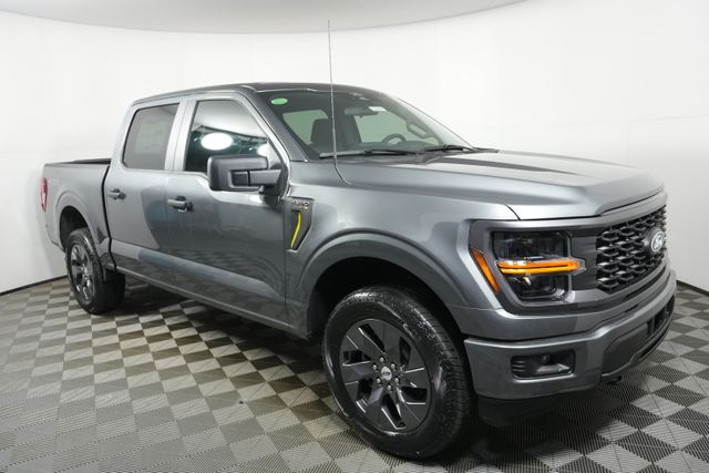 2025 Ford F-150 STX's photo