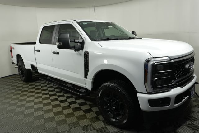 2026 Ford F-250 Super Duty XL's photo