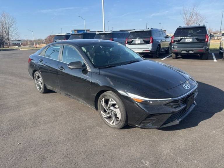 2024 Hyundai Elantra Limited