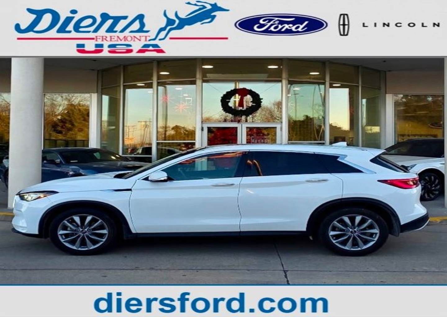 2022 INFINITI QX50 Luxe's photo