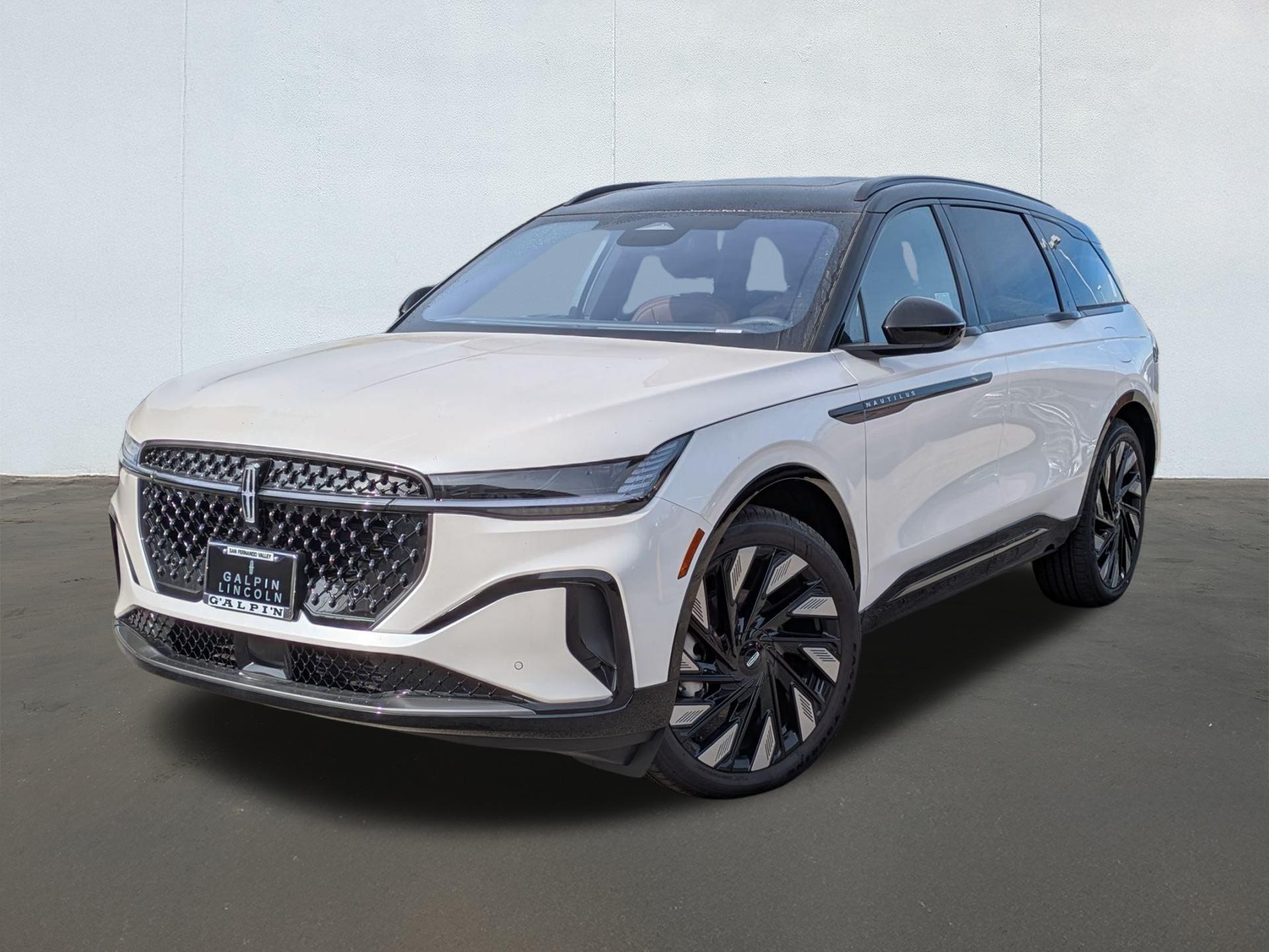 2026 Lincoln Nautilus Reserve's photo