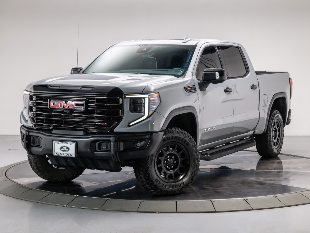 2024 GMC Sierra 1500 4WD Crew Cab Short Box AT4X