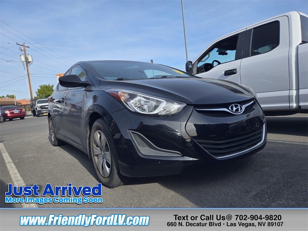 2016 Hyundai Elantra SE