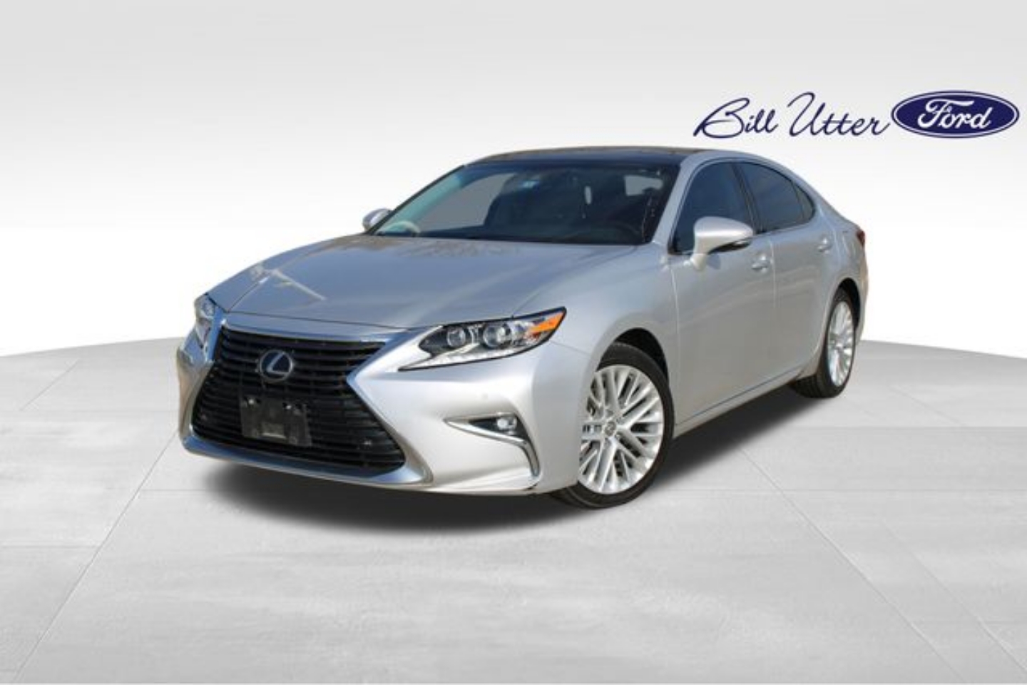 2018 Lexus ES 350's photo
