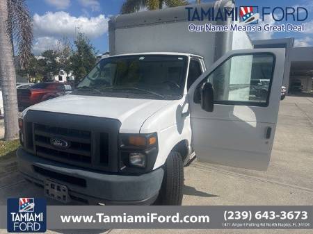 2017 Ford E-350SD Base