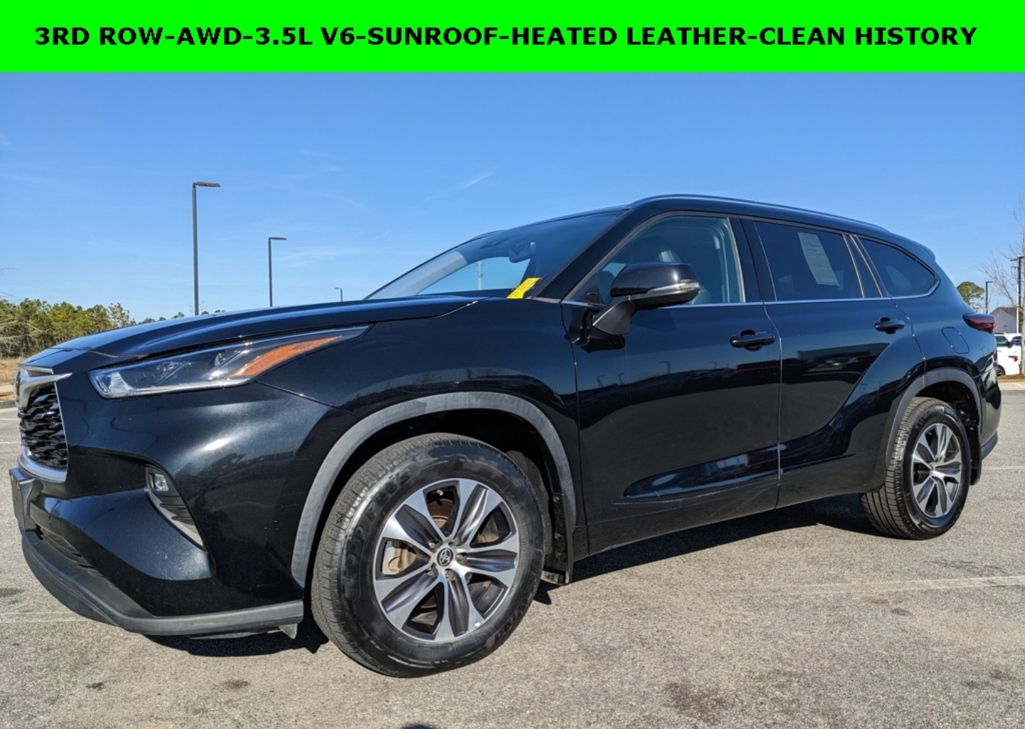 2021 Toyota Highlander XLE's photo