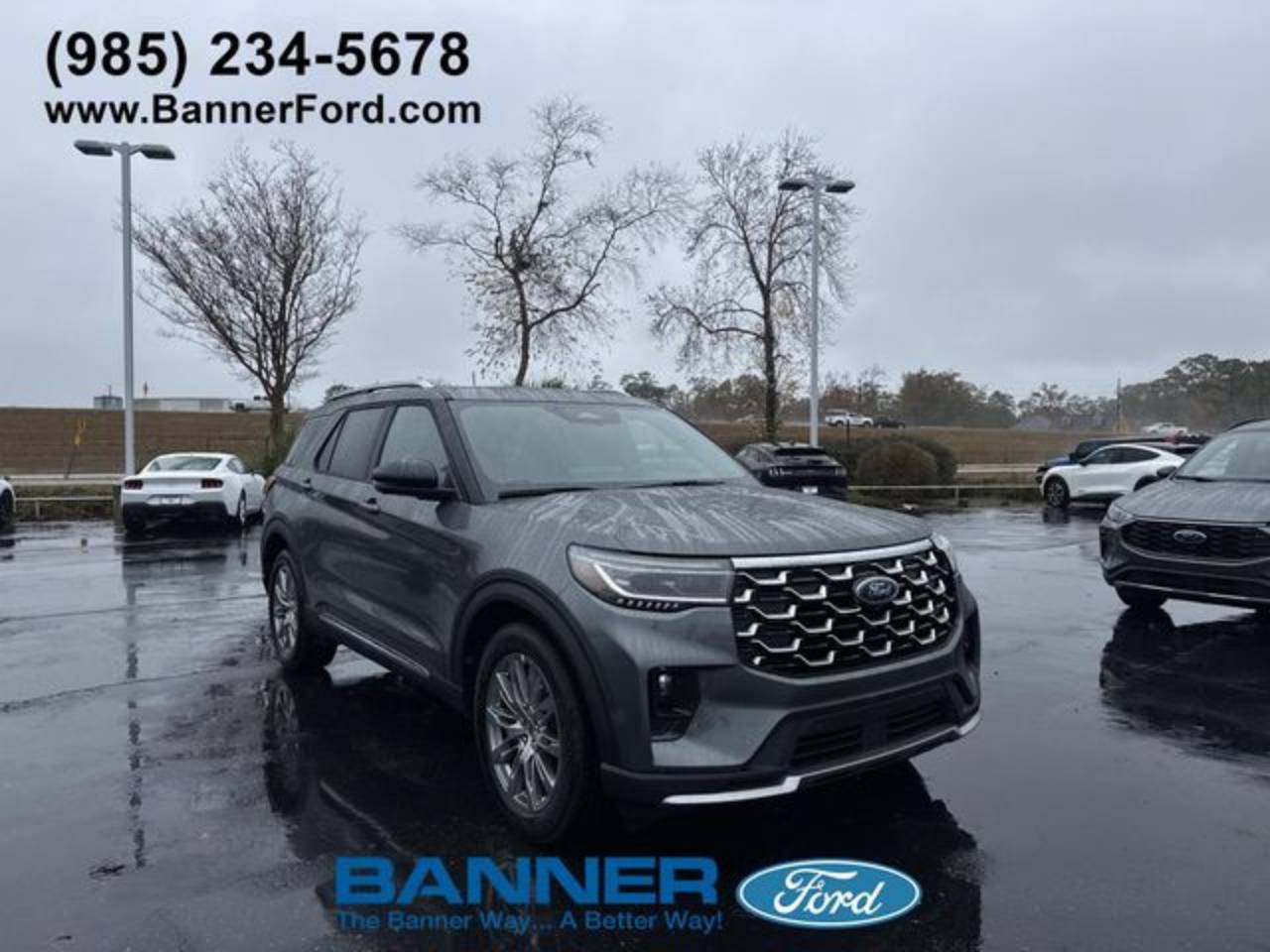 2026 Ford Explorer Platinum's photo