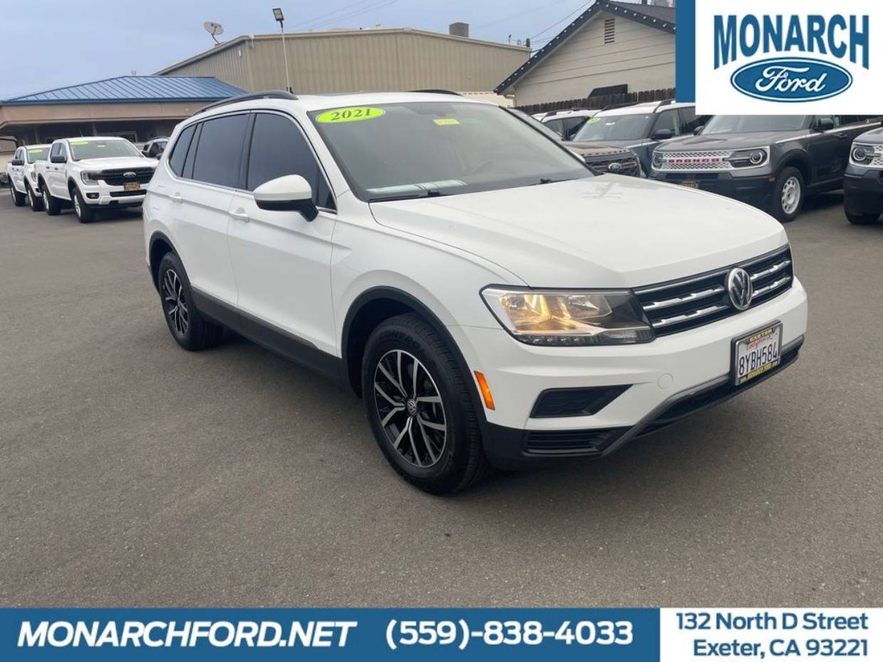 2021 Volkswagen Tiguan SE's photo