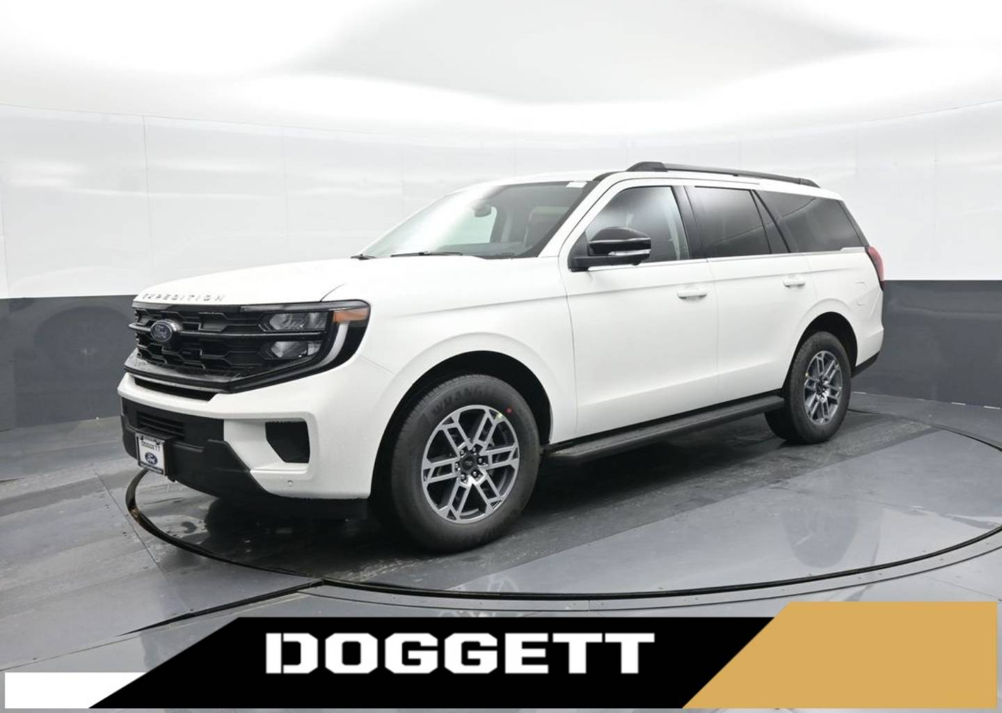 2026 Ford Expedition Active's photo