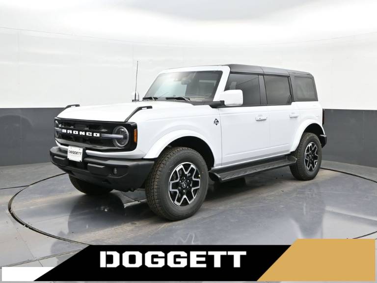 2025 Ford Bronco Outer Banks