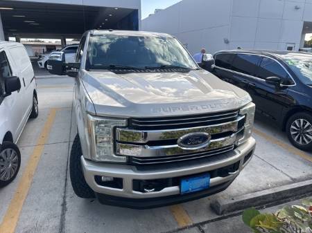 2017 Ford F-250SD LARIAT