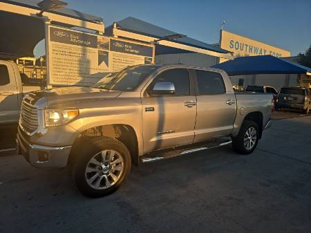 2017 Toyota Tundra Limited