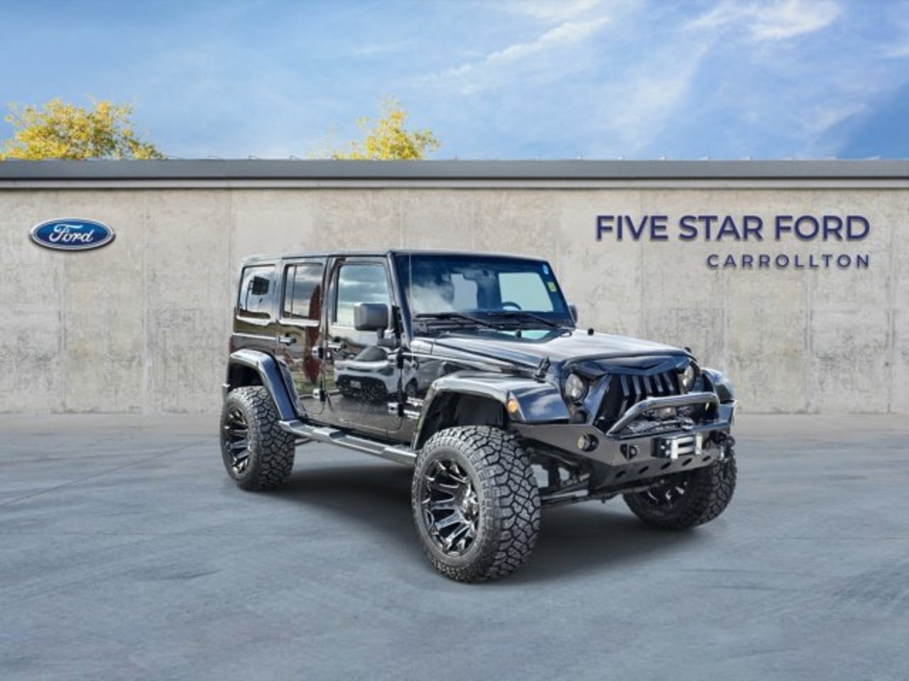 2016 Jeep Wrangler Unlimited Sahara's photo