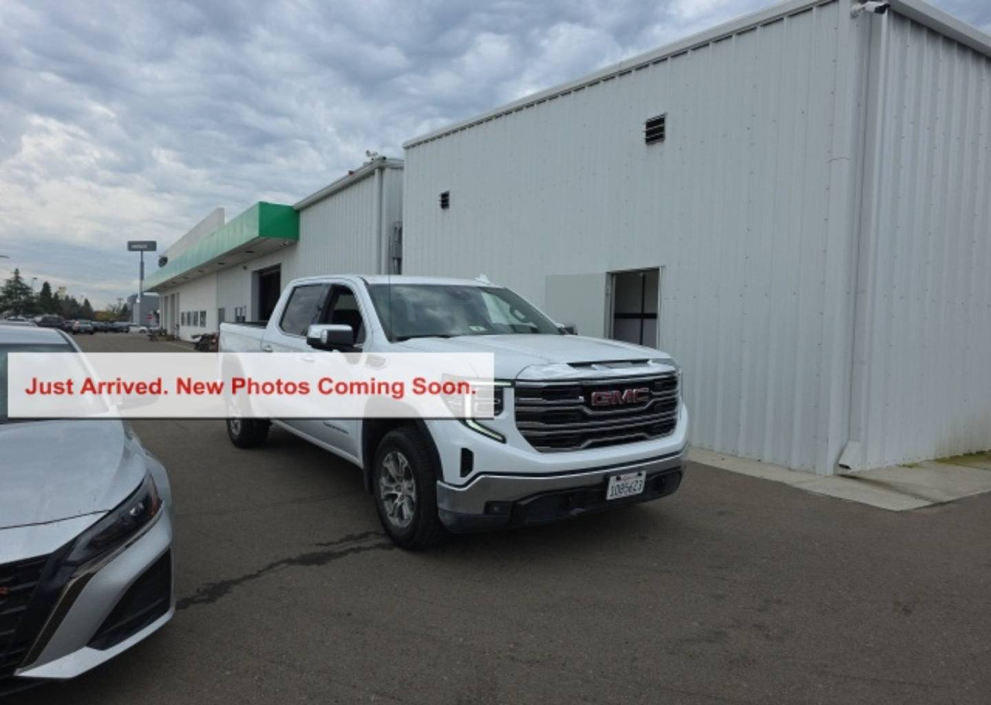 2024 GMC Sierra 1500 SLT's photo