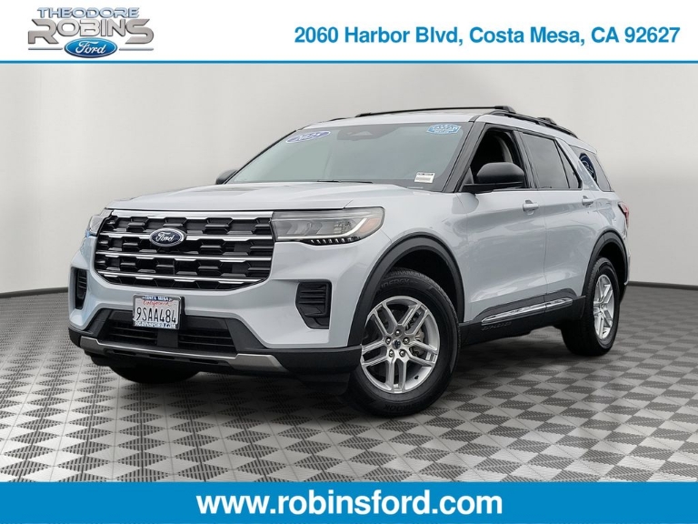 2025 Ford Explorer Active