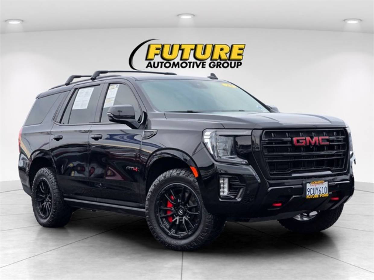2023 GMC Yukon AT4's photo