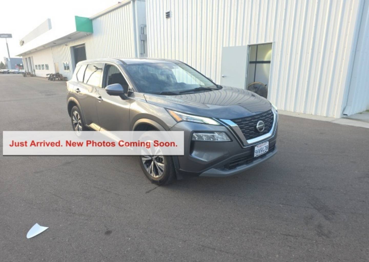2021 Nissan Rogue SV's photo