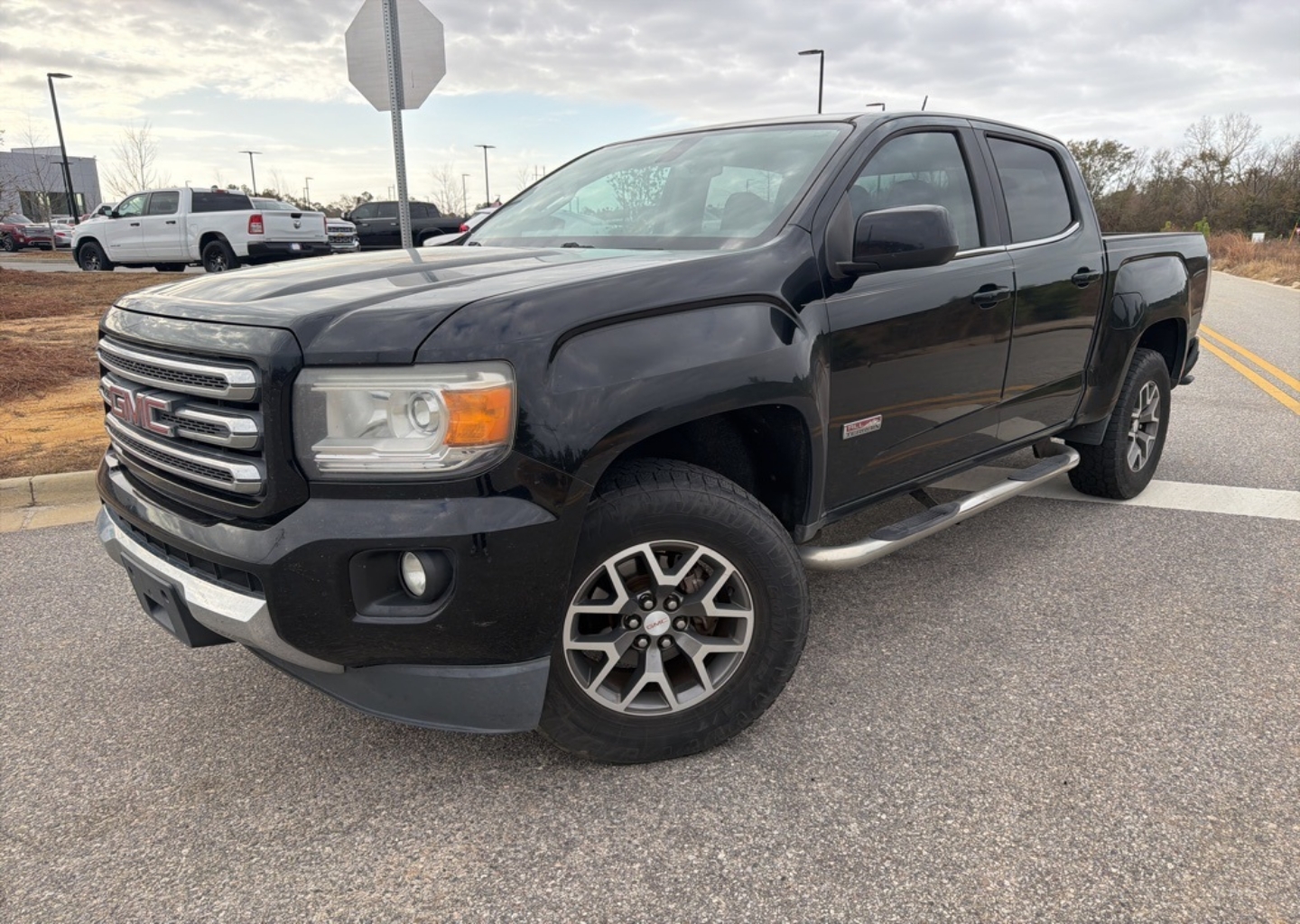 2015 GMC Canyon SLE's photo