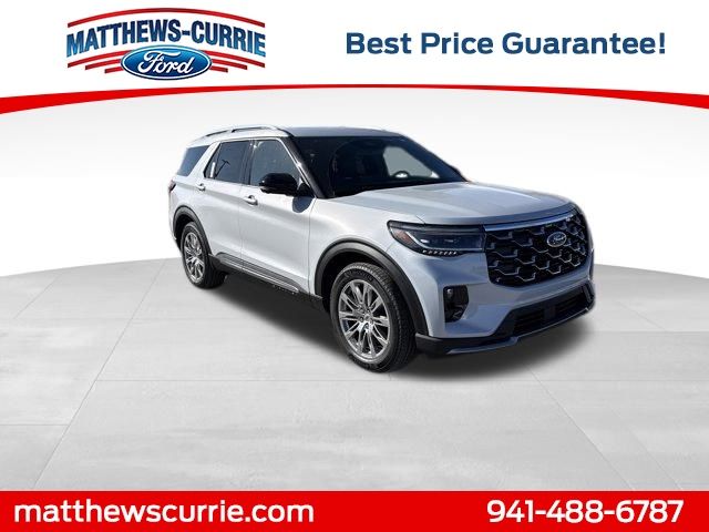 2026 Ford Explorer Platinum's photo